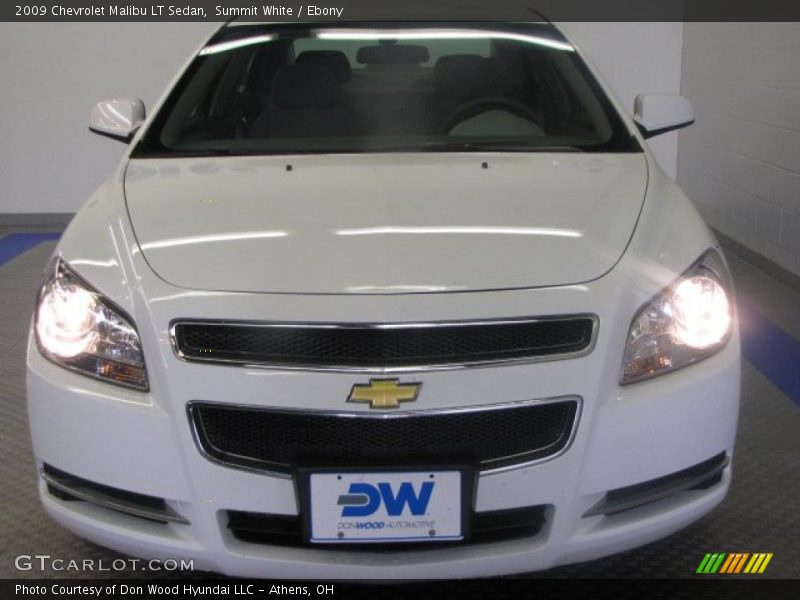 Summit White / Ebony 2009 Chevrolet Malibu LT Sedan