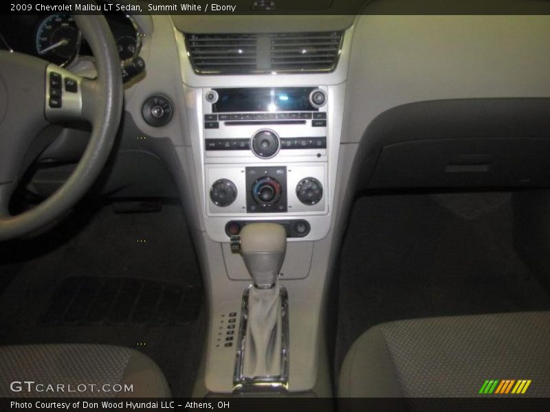 Summit White / Ebony 2009 Chevrolet Malibu LT Sedan