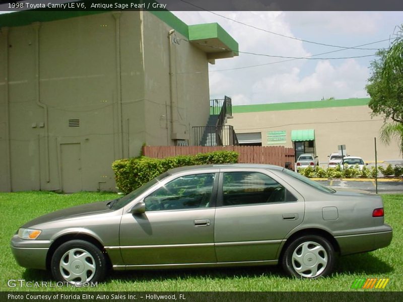 Antique Sage Pearl / Gray 1998 Toyota Camry LE V6