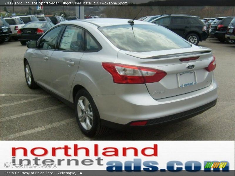 Ingot Silver Metallic / Two-Tone Sport 2012 Ford Focus SE Sport Sedan