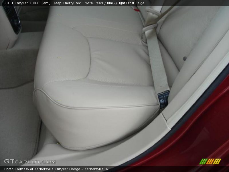  2011 300 C Hemi Black/Light Frost Beige Interior