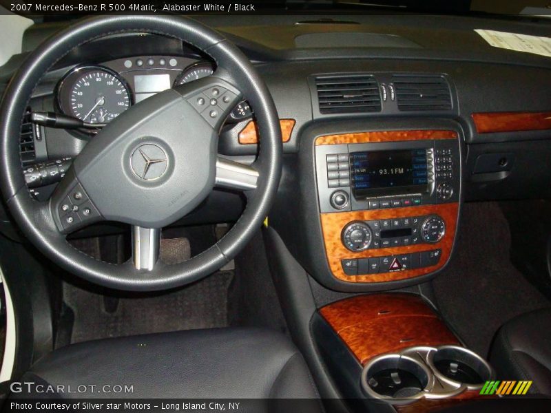 Alabaster White / Black 2007 Mercedes-Benz R 500 4Matic
