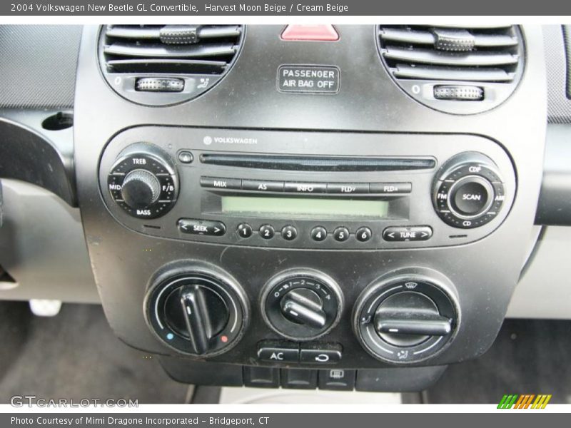 Harvest Moon Beige / Cream Beige 2004 Volkswagen New Beetle GL Convertible