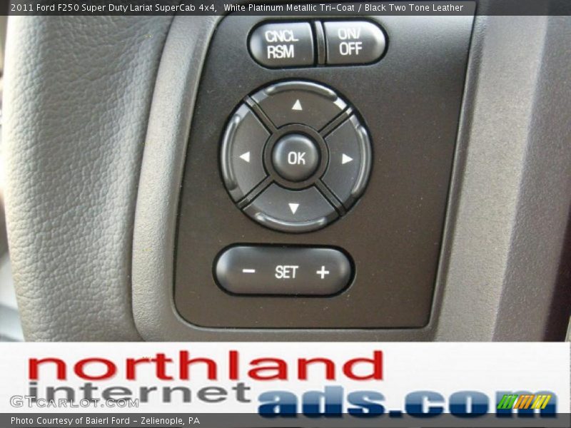 White Platinum Metallic Tri-Coat / Black Two Tone Leather 2011 Ford F250 Super Duty Lariat SuperCab 4x4