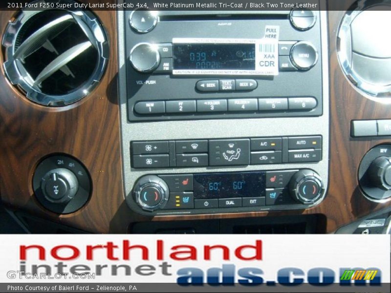 White Platinum Metallic Tri-Coat / Black Two Tone Leather 2011 Ford F250 Super Duty Lariat SuperCab 4x4