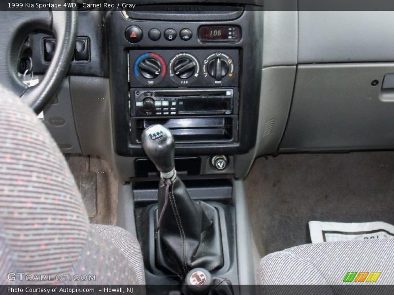 Garnet Red / Gray 1999 Kia Sportage 4WD