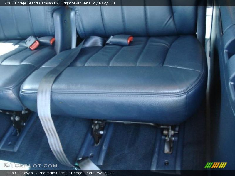 Bright Silver Metallic / Navy Blue 2003 Dodge Grand Caravan ES