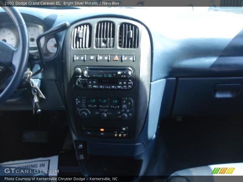 Bright Silver Metallic / Navy Blue 2003 Dodge Grand Caravan ES