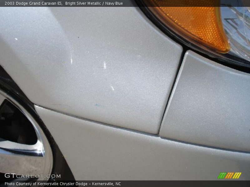 Bright Silver Metallic / Navy Blue 2003 Dodge Grand Caravan ES