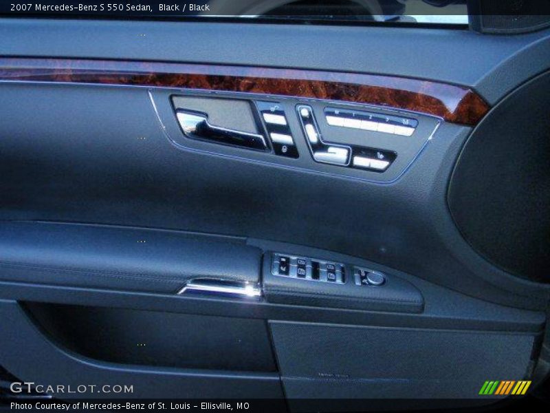 Black / Black 2007 Mercedes-Benz S 550 Sedan