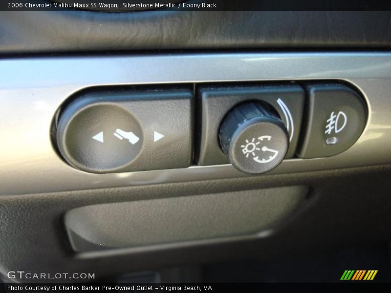 Controls of 2006 Malibu Maxx SS Wagon