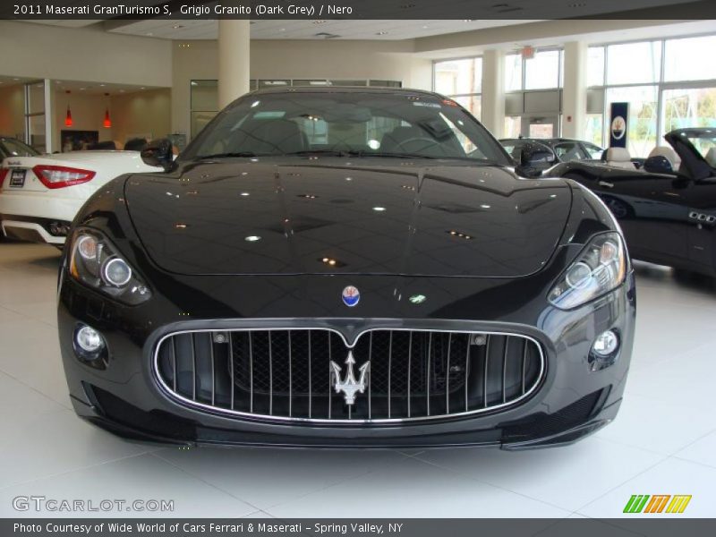 Grigio Granito (Dark Grey) / Nero 2011 Maserati GranTurismo S