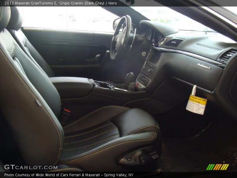 Grigio Granito (Dark Grey) / Nero 2011 Maserati GranTurismo S