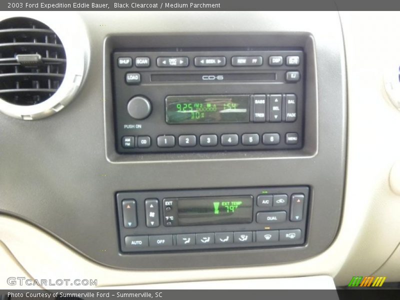 Black Clearcoat / Medium Parchment 2003 Ford Expedition Eddie Bauer