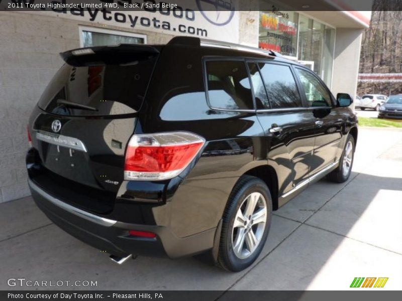 Black / Sand Beige 2011 Toyota Highlander Limited 4WD