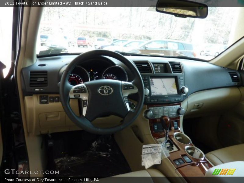 Black / Sand Beige 2011 Toyota Highlander Limited 4WD