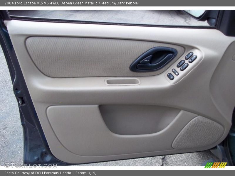 Aspen Green Metallic / Medium/Dark Pebble 2004 Ford Escape XLS V6 4WD