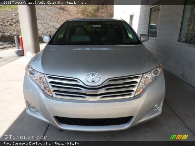 Classic Silver Metallic / Ivory 2011 Toyota Venza V6 AWD