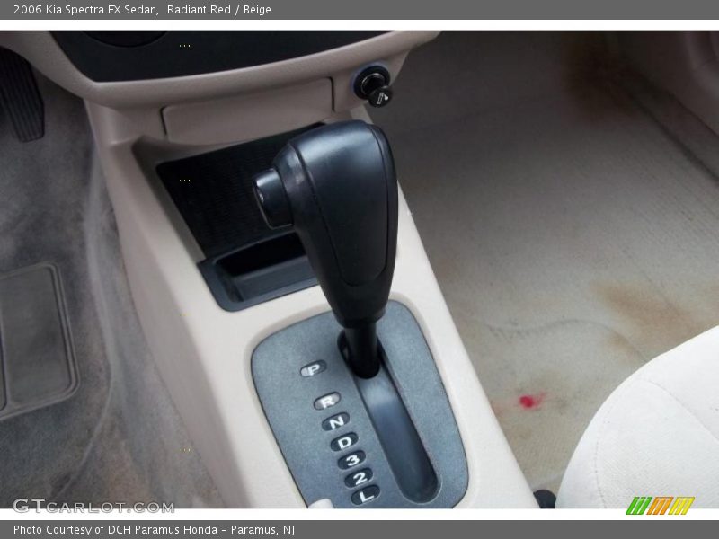 Radiant Red / Beige 2006 Kia Spectra EX Sedan