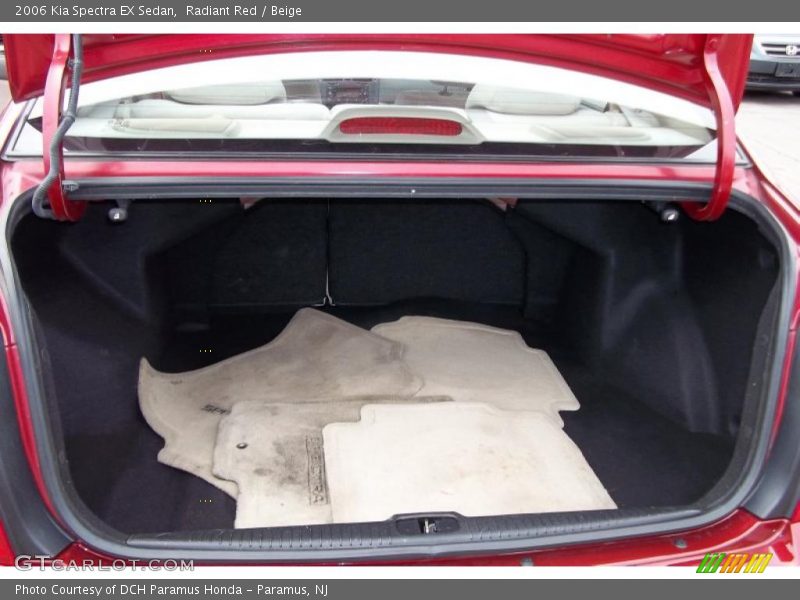 Radiant Red / Beige 2006 Kia Spectra EX Sedan