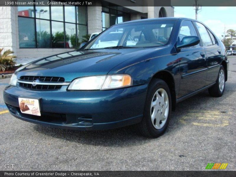Green Pearl Metallic / Tan 1998 Nissan Altima XE