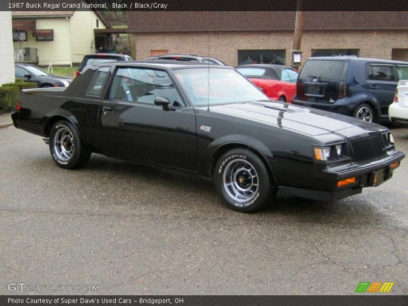 Front 3/4 View of 1987 Regal Grand National