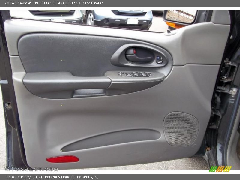 Black / Dark Pewter 2004 Chevrolet TrailBlazer LT 4x4