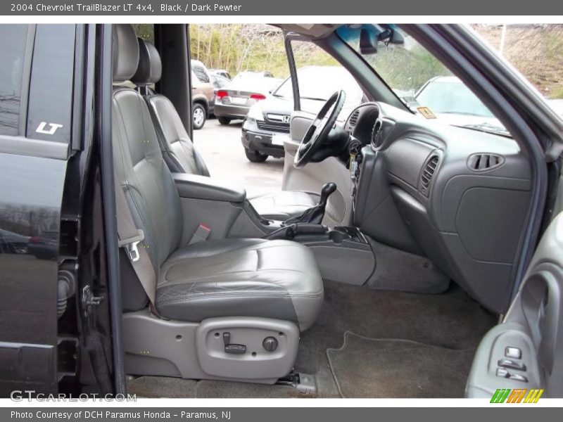 Black / Dark Pewter 2004 Chevrolet TrailBlazer LT 4x4