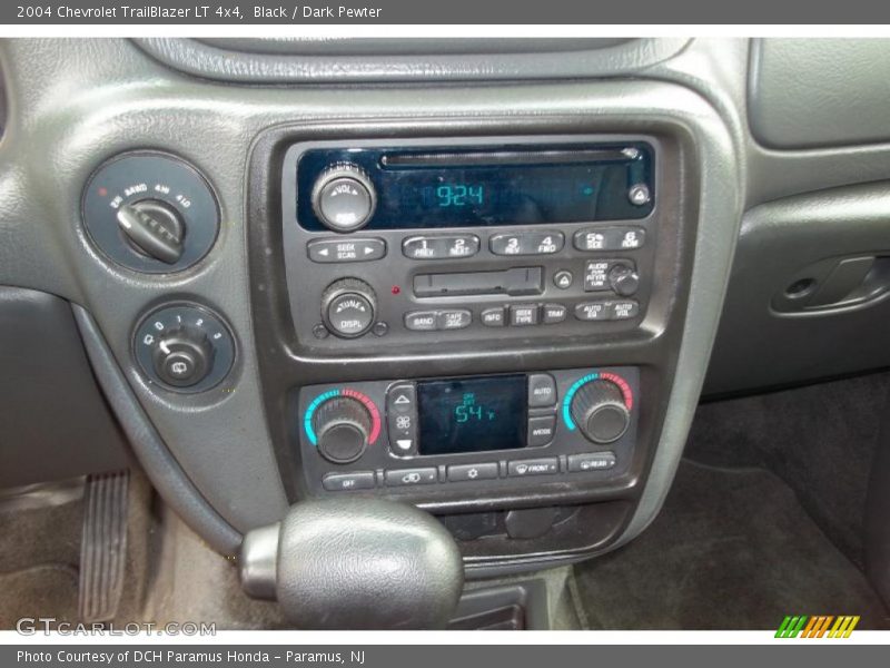 Black / Dark Pewter 2004 Chevrolet TrailBlazer LT 4x4