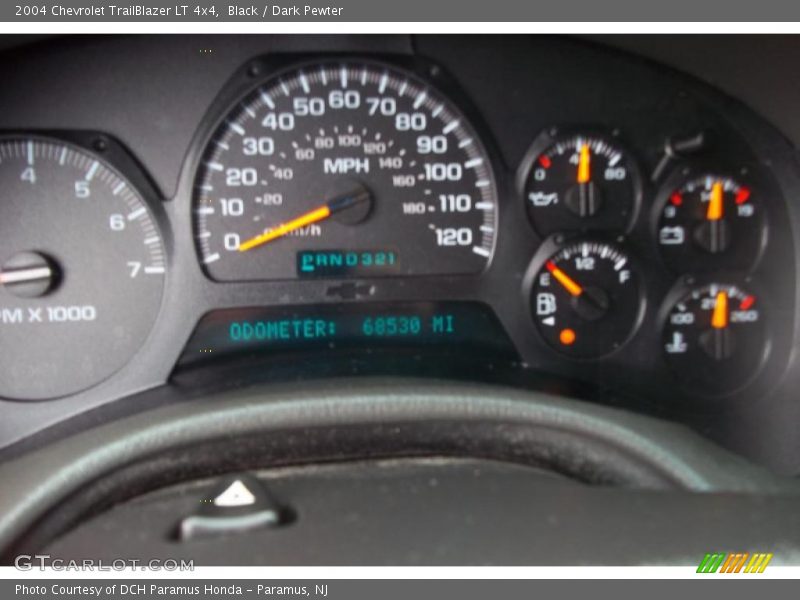 Black / Dark Pewter 2004 Chevrolet TrailBlazer LT 4x4