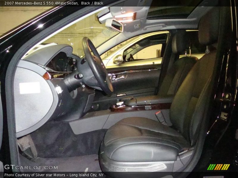 Black / Black 2007 Mercedes-Benz S 550 4Matic Sedan