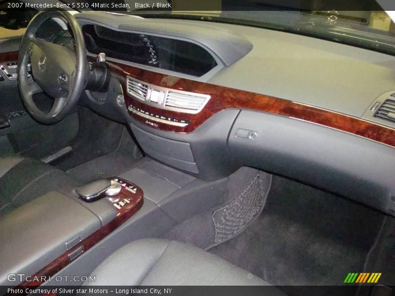 Black / Black 2007 Mercedes-Benz S 550 4Matic Sedan