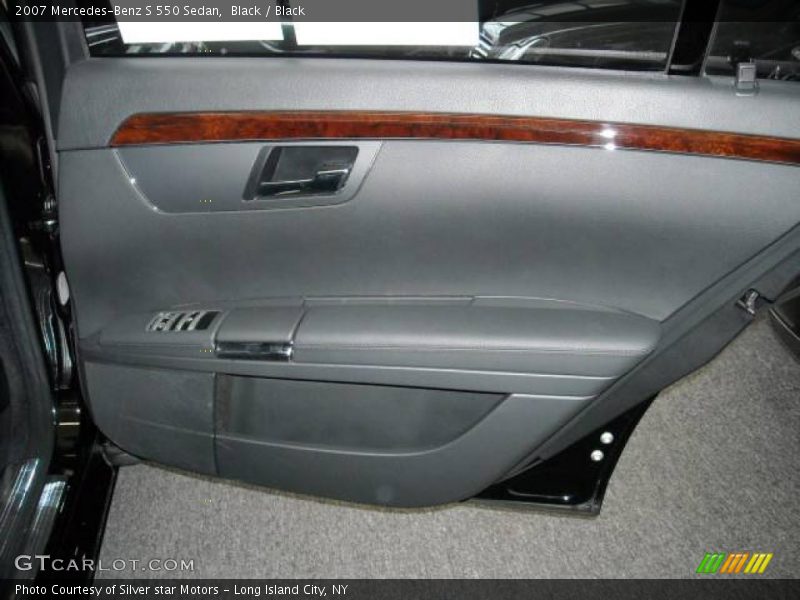 Black / Black 2007 Mercedes-Benz S 550 Sedan