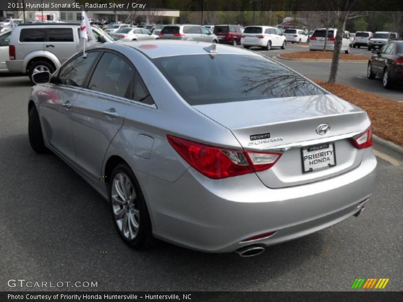 Radiant Silver / Gray 2011 Hyundai Sonata SE