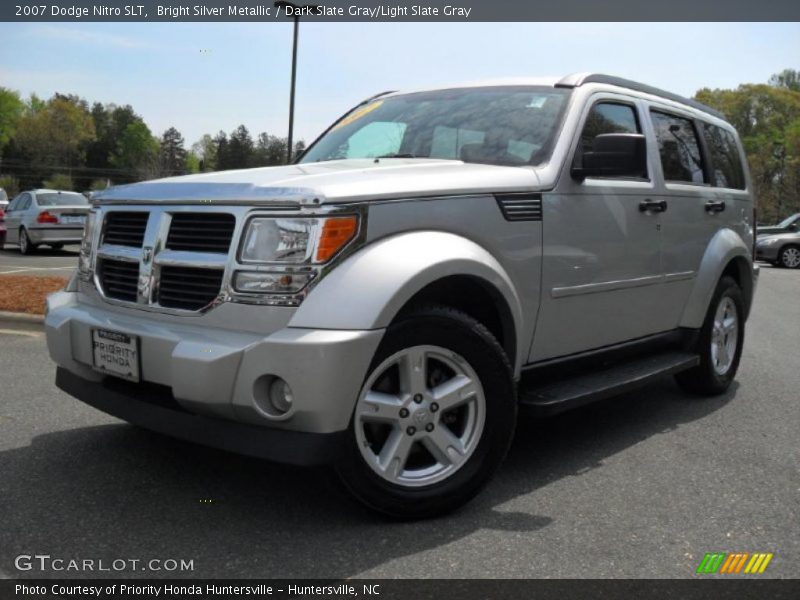 Bright Silver Metallic / Dark Slate Gray/Light Slate Gray 2007 Dodge Nitro SLT