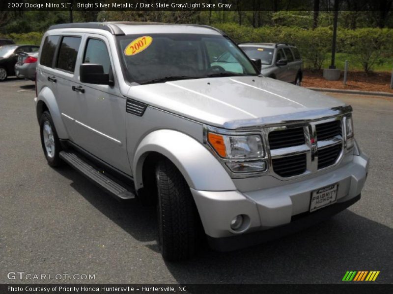 Bright Silver Metallic / Dark Slate Gray/Light Slate Gray 2007 Dodge Nitro SLT