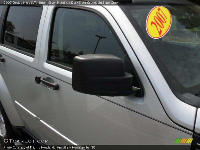 Bright Silver Metallic / Dark Slate Gray/Light Slate Gray 2007 Dodge Nitro SLT