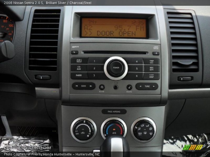 Brilliant Silver / Charcoal/Steel 2008 Nissan Sentra 2.0 S