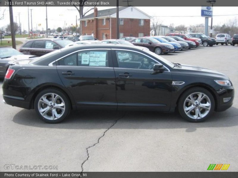Tuxedo Black / Charcoal Black 2011 Ford Taurus SHO AWD
