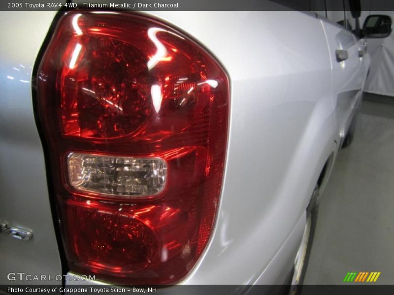 Titanium Metallic / Dark Charcoal 2005 Toyota RAV4 4WD
