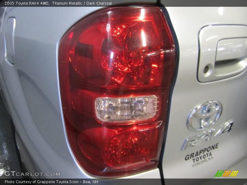 Titanium Metallic / Dark Charcoal 2005 Toyota RAV4 4WD