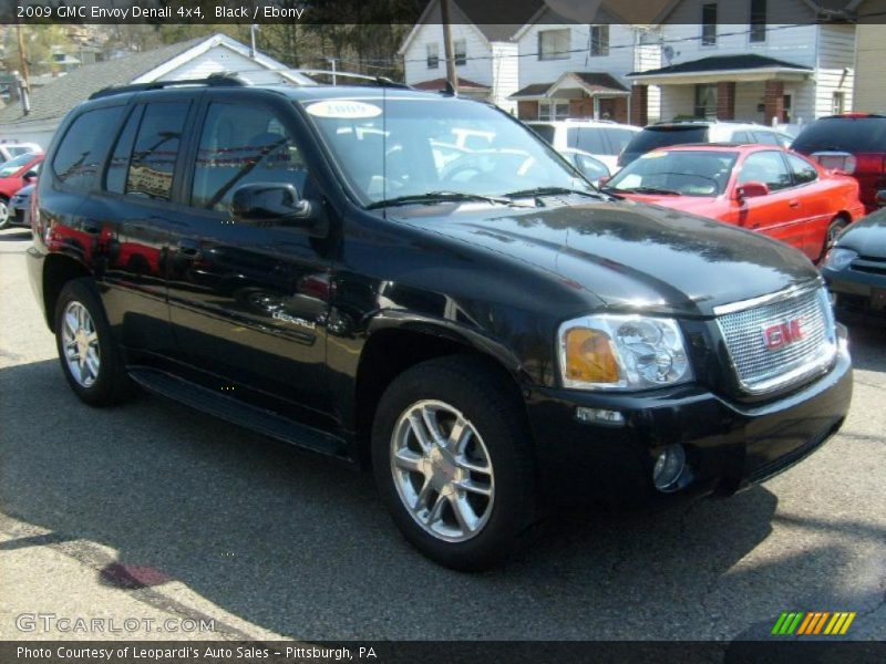 Black / Ebony 2009 GMC Envoy Denali 4x4