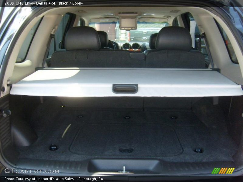 Black / Ebony 2009 GMC Envoy Denali 4x4