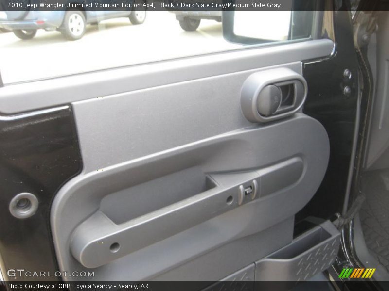 Door Panel of 2010 Wrangler Unlimited Mountain Edition 4x4