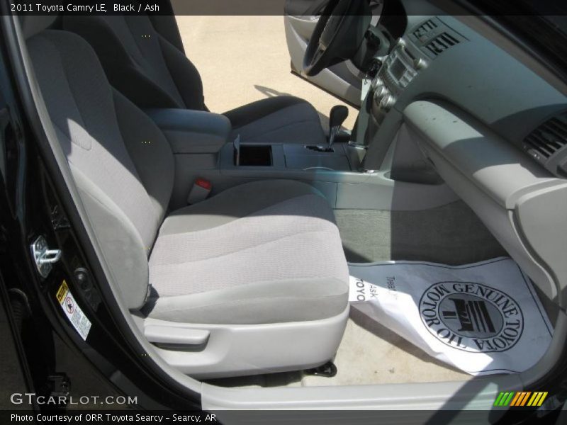 Black / Ash 2011 Toyota Camry LE