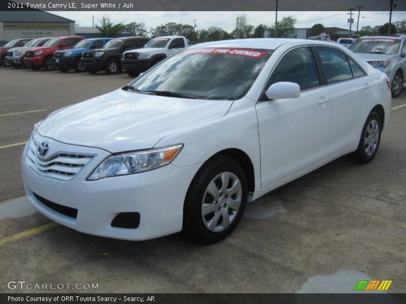 Super White / Ash 2011 Toyota Camry LE