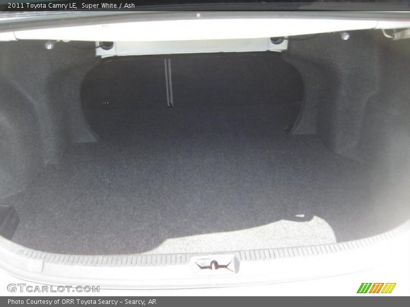 Super White / Ash 2011 Toyota Camry LE