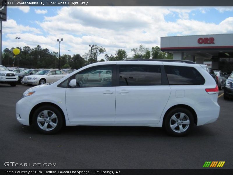 Super White / Light Gray 2011 Toyota Sienna LE