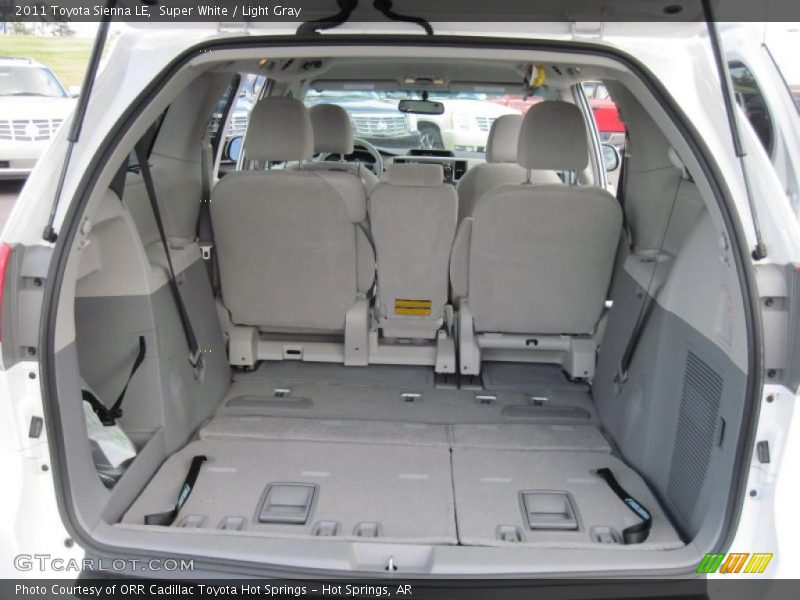 Super White / Light Gray 2011 Toyota Sienna LE