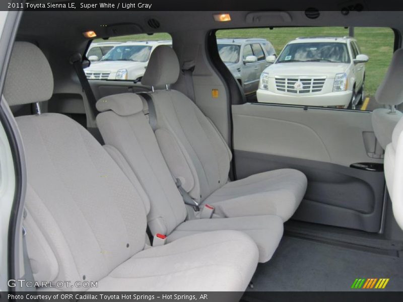 Super White / Light Gray 2011 Toyota Sienna LE